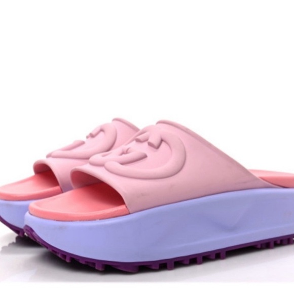 Gucci slides size 7 - Picture 2 of 2
